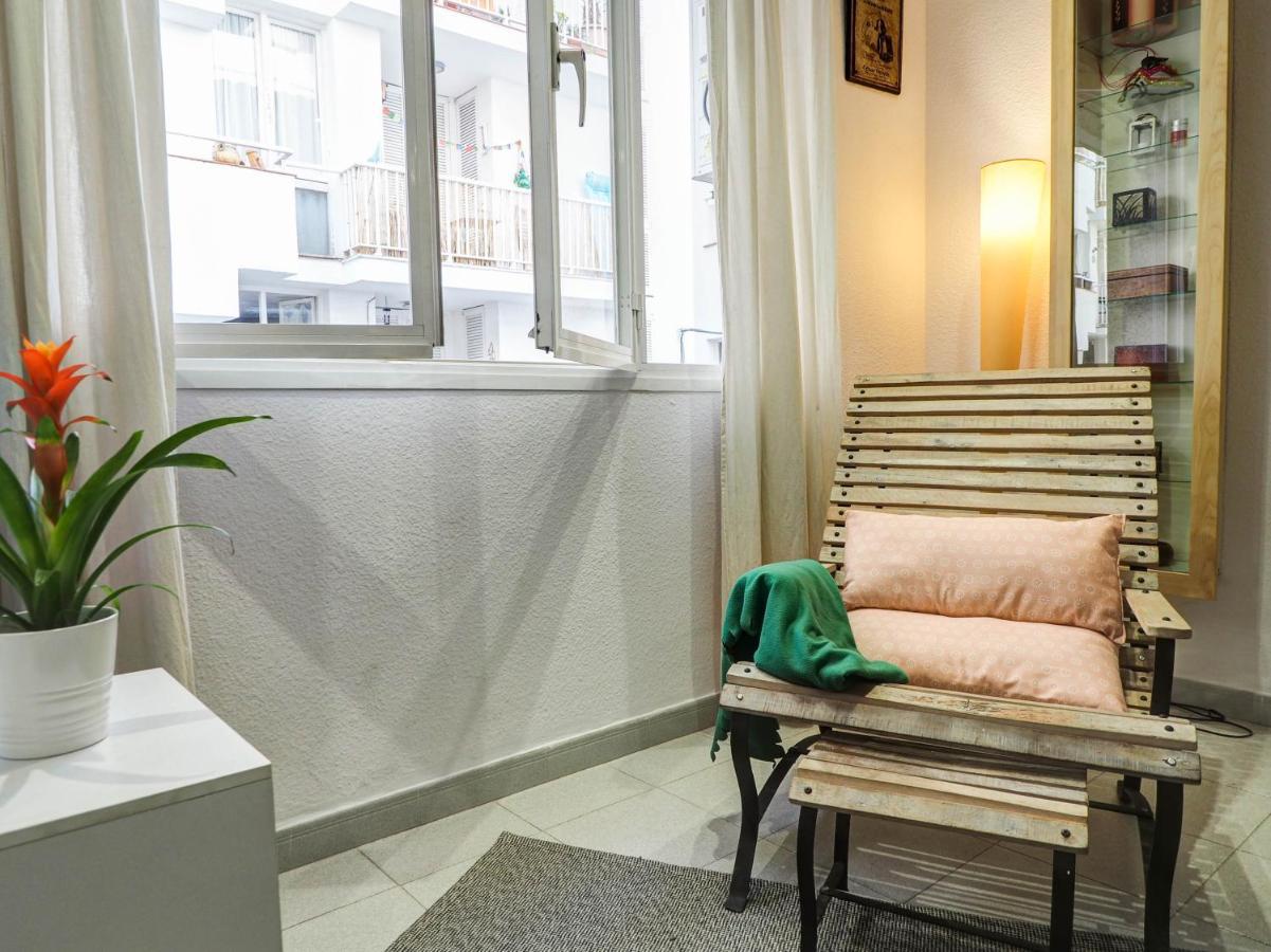 Sunflower Apartment By Hello Homes Ситжес Екстериор снимка